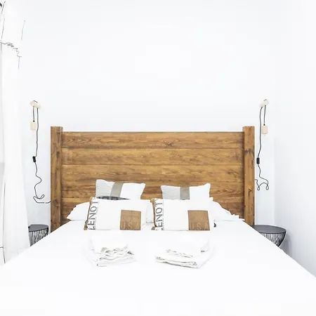 Casa Del Mercader By Time *